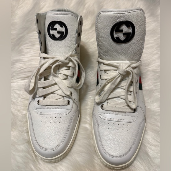 Gucci White High-Top Sneakers with Green and Red Web Stripe - Picture 2 of 12